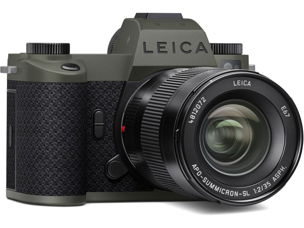 Leica SL3 reporter stock image